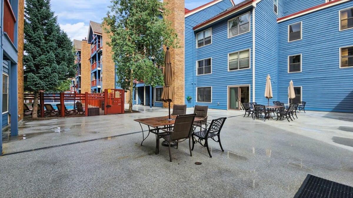 Cozy Studio With Shared Pool -3 Min To Ski Lift Breckenridge Exterior photo